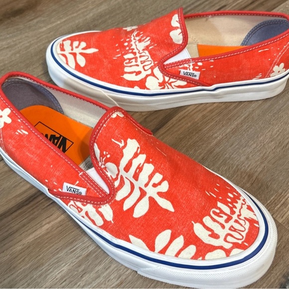 Vans Red and White Slip-On Sneakers - Picture 1 of 7